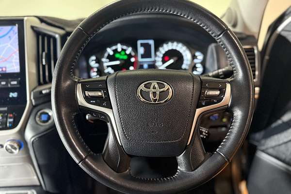 2020 Toyota Landcruiser VX VDJ200R