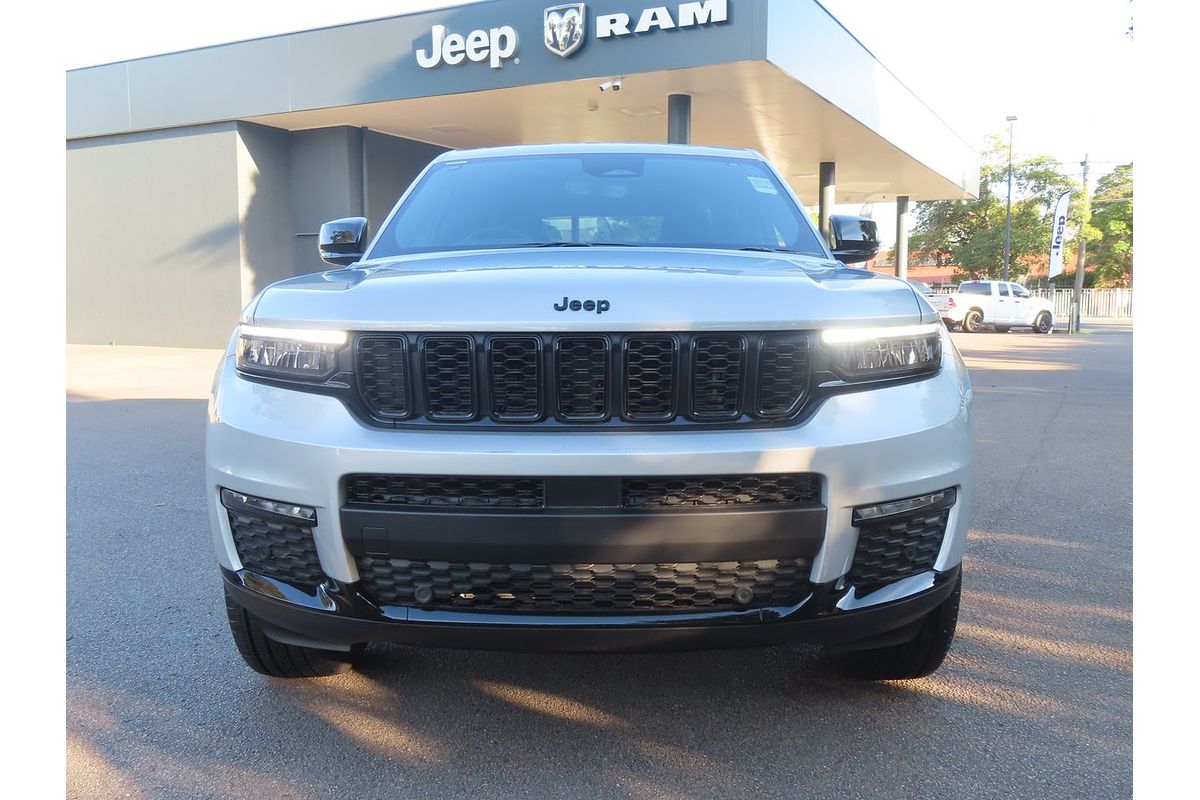 2022 Jeep Grand Cherokee Night Eagle WL