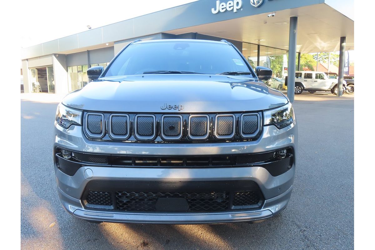 2023 Jeep Compass S-Limited M6