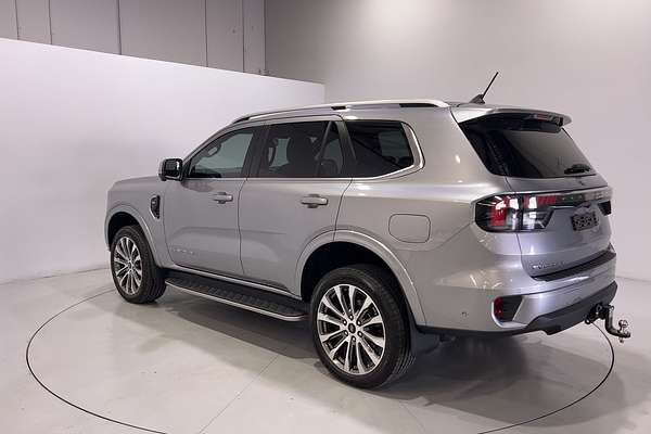 2024 Ford Everest Platinum