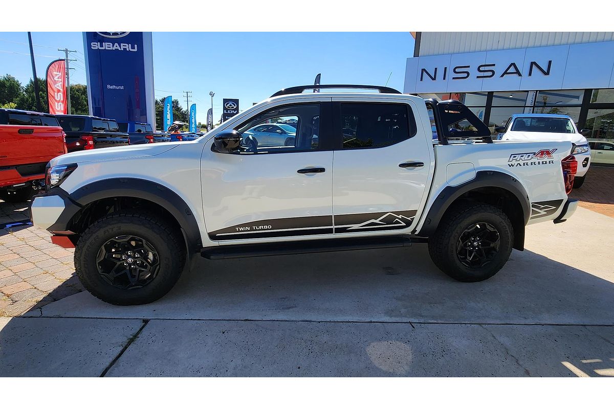 2024 Nissan Navara PRO-4X Warrior D23 4X4