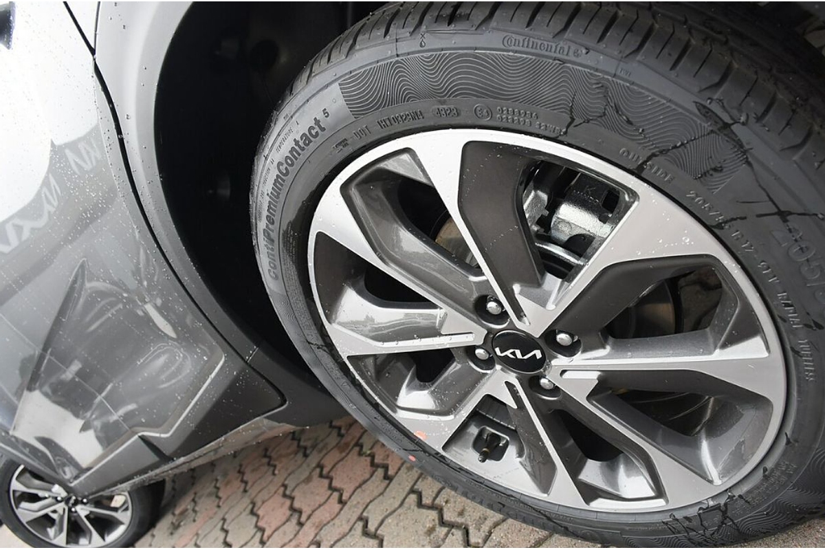2024 Kia Stonic Sport YB