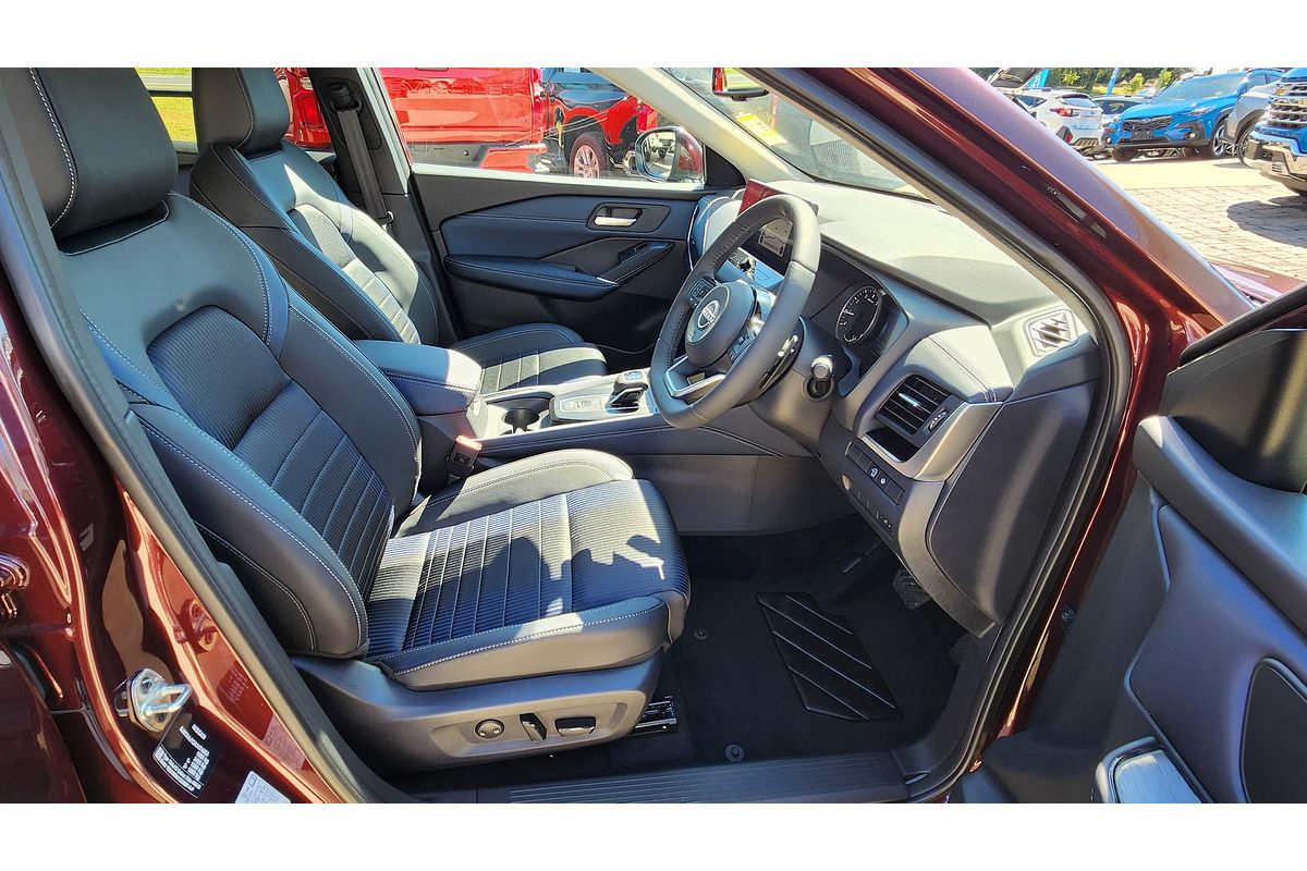 2024 Nissan QASHQAI ST-L J12
