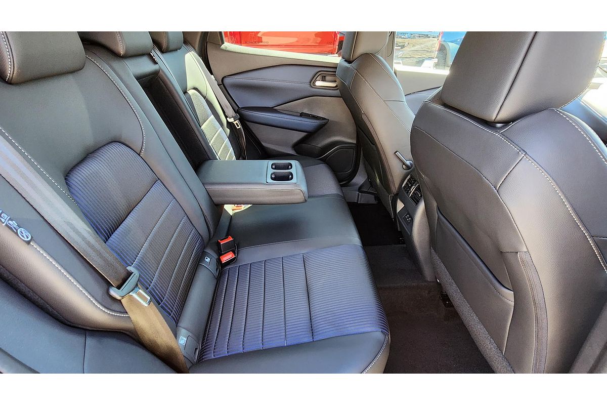 2024 Nissan QASHQAI ST-L J12