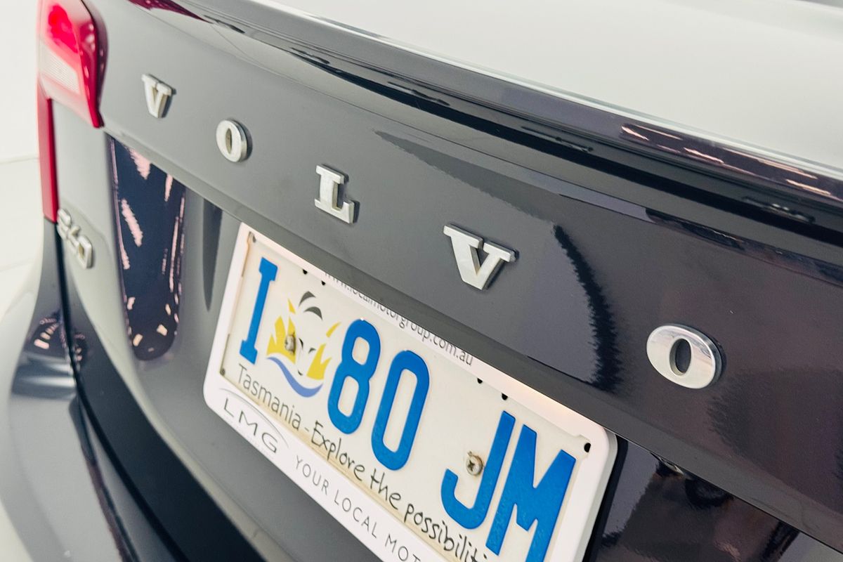 2014 VOLVO S60 POLESTAR 6 SP AUTOMATIC 4D SEDAN TV6 