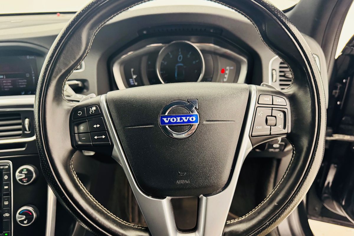 2014 VOLVO S60 POLESTAR 6 SP AUTOMATIC 4D SEDAN TV6 