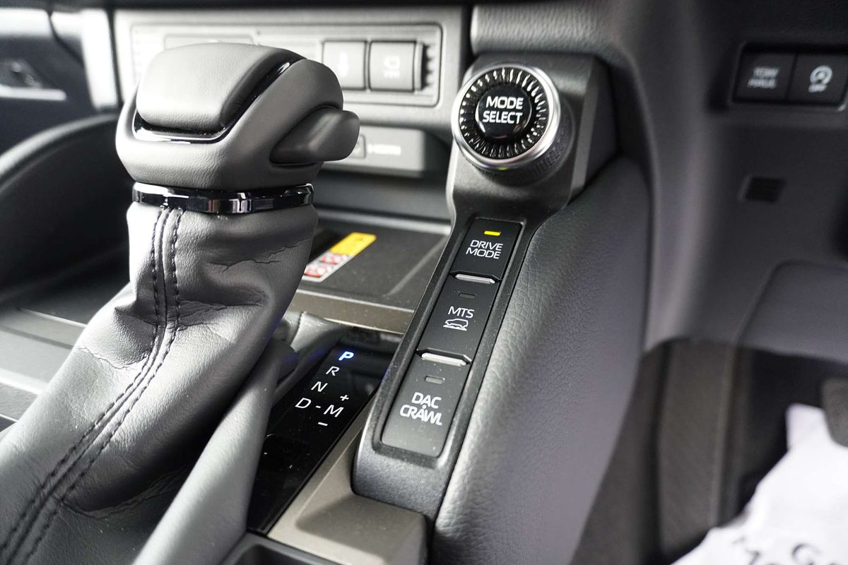 2024 Toyota Landcruiser Prado Altitude GDJ251R