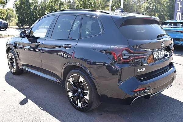 2022 BMW iX3 G08