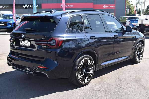 2022 BMW iX3 G08