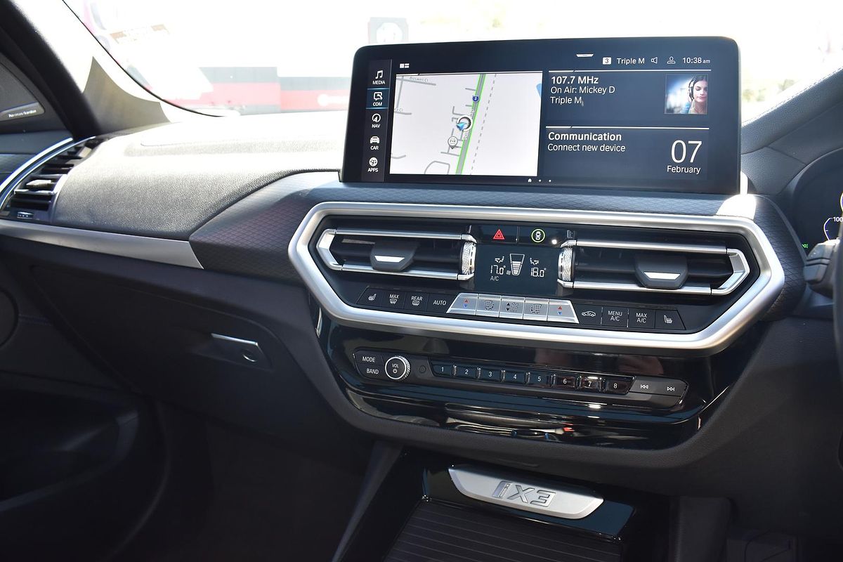 2022 BMW iX3 G08