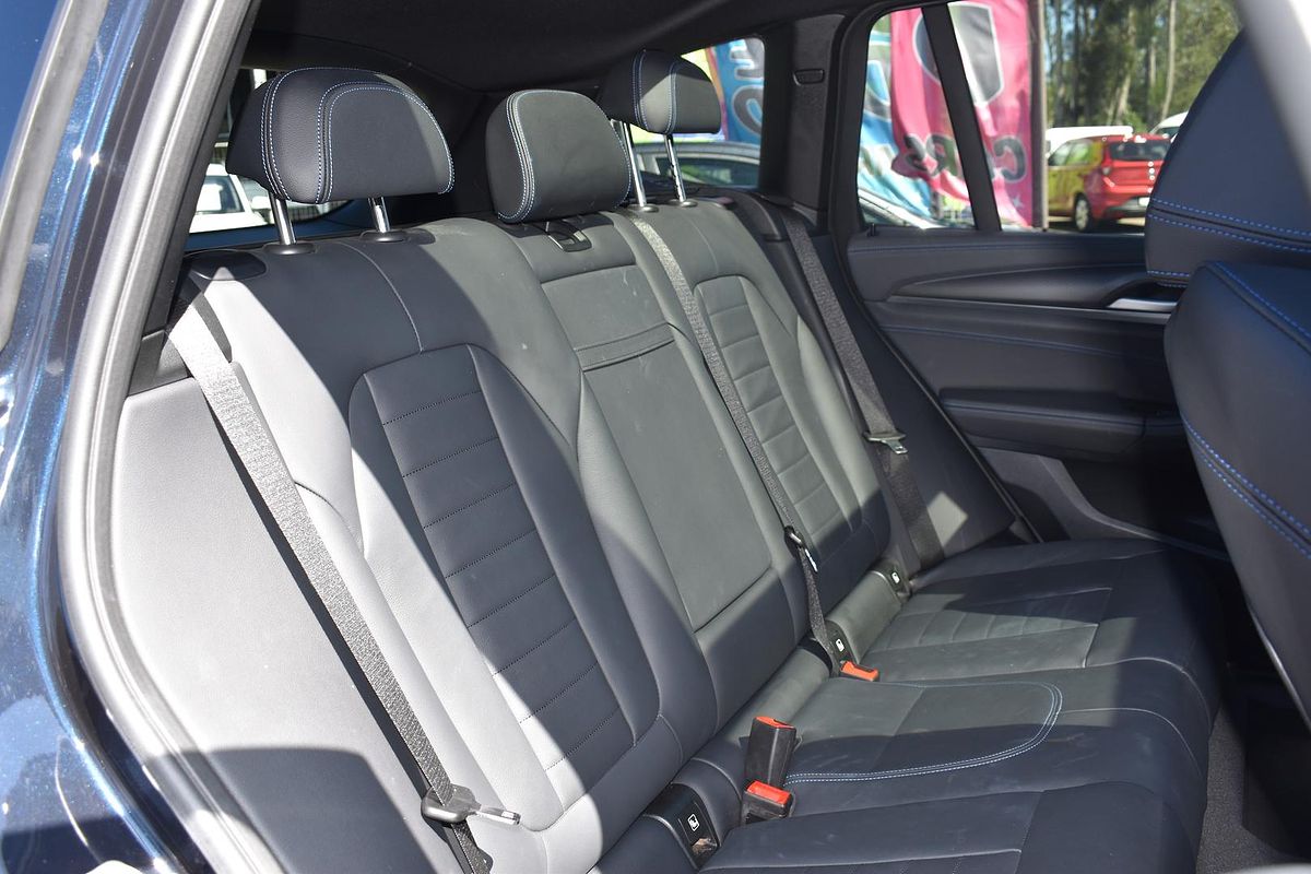 2022 BMW iX3 G08