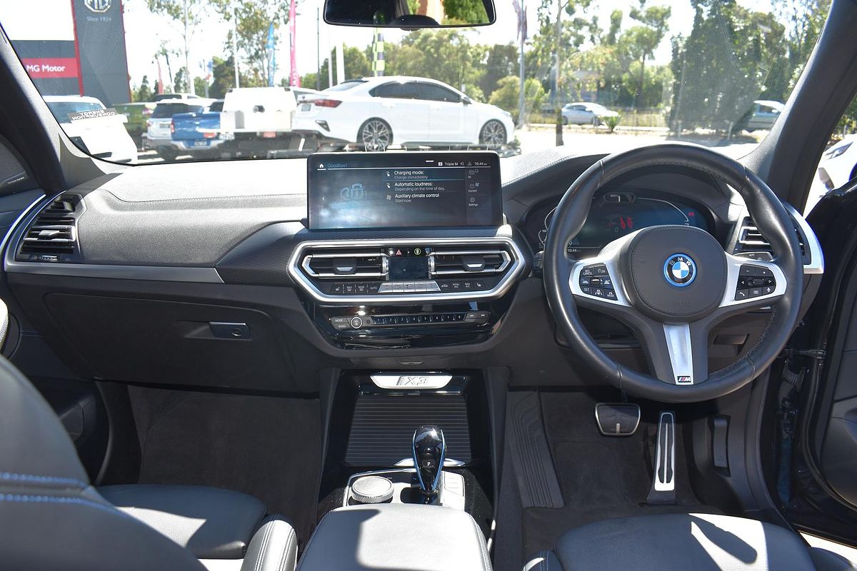 2022 BMW iX3 G08