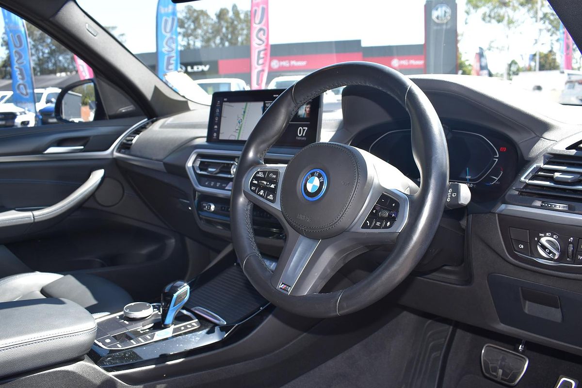 2022 BMW iX3 G08