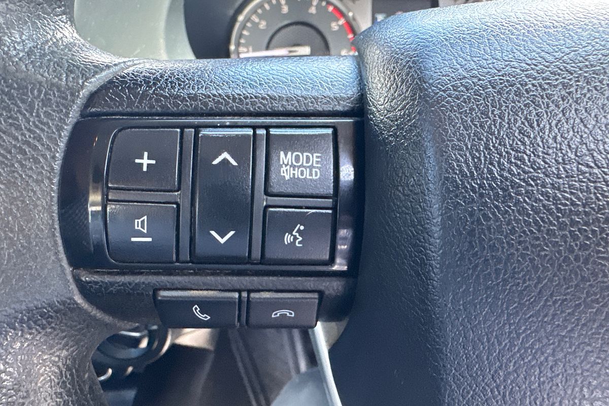 2021 Toyota Hilux SR GUN126R 4X4