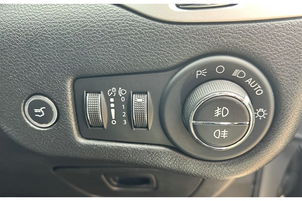 2018 Jeep Cherokee Longitude KL