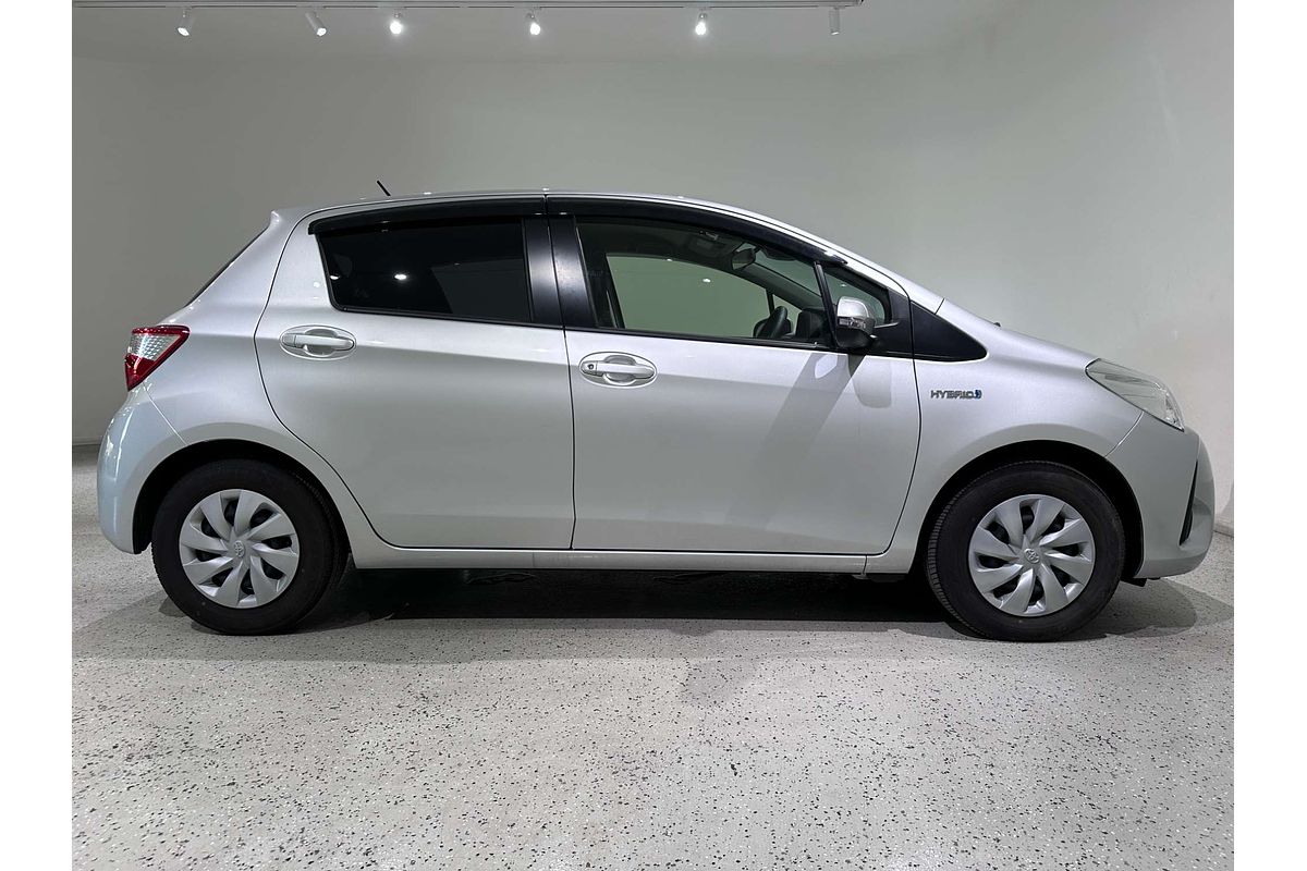 2019 Toyota Vitz Hybrid F NHP130