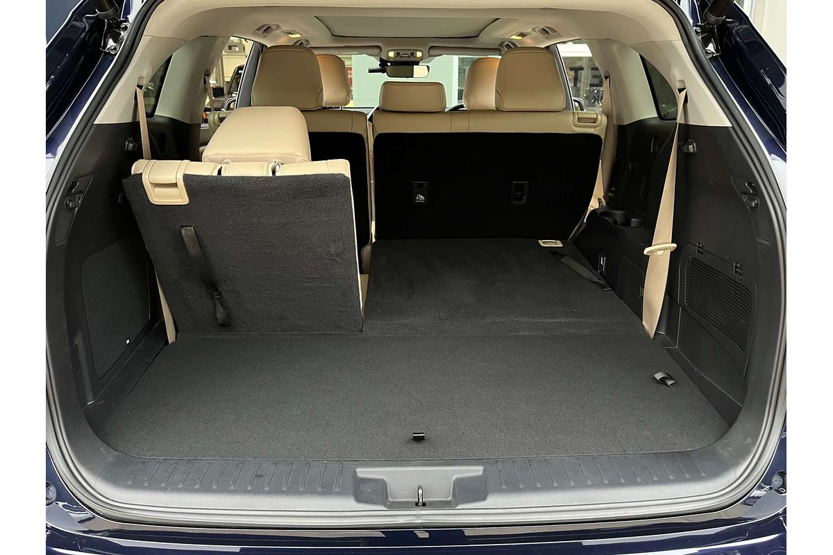 2022 Toyota Kluger Grande AXUH78R