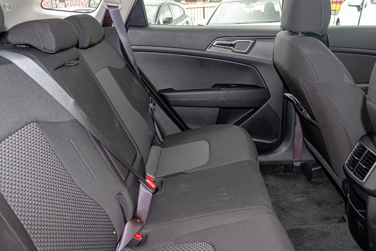 2025 Kia Sportage S NQ5