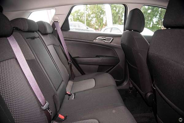 2025 Kia Sportage S NQ5
