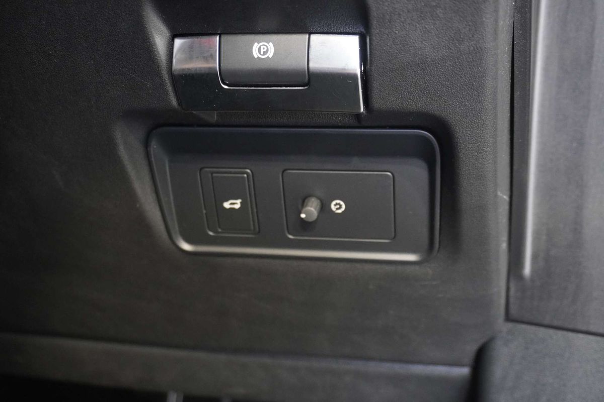 2019 Land Rover Range Rover Evoque P250 First Edition L551