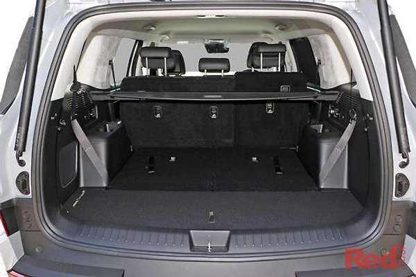 2025 Hyundai Santa Fe Hybrid Elite MX5.V1