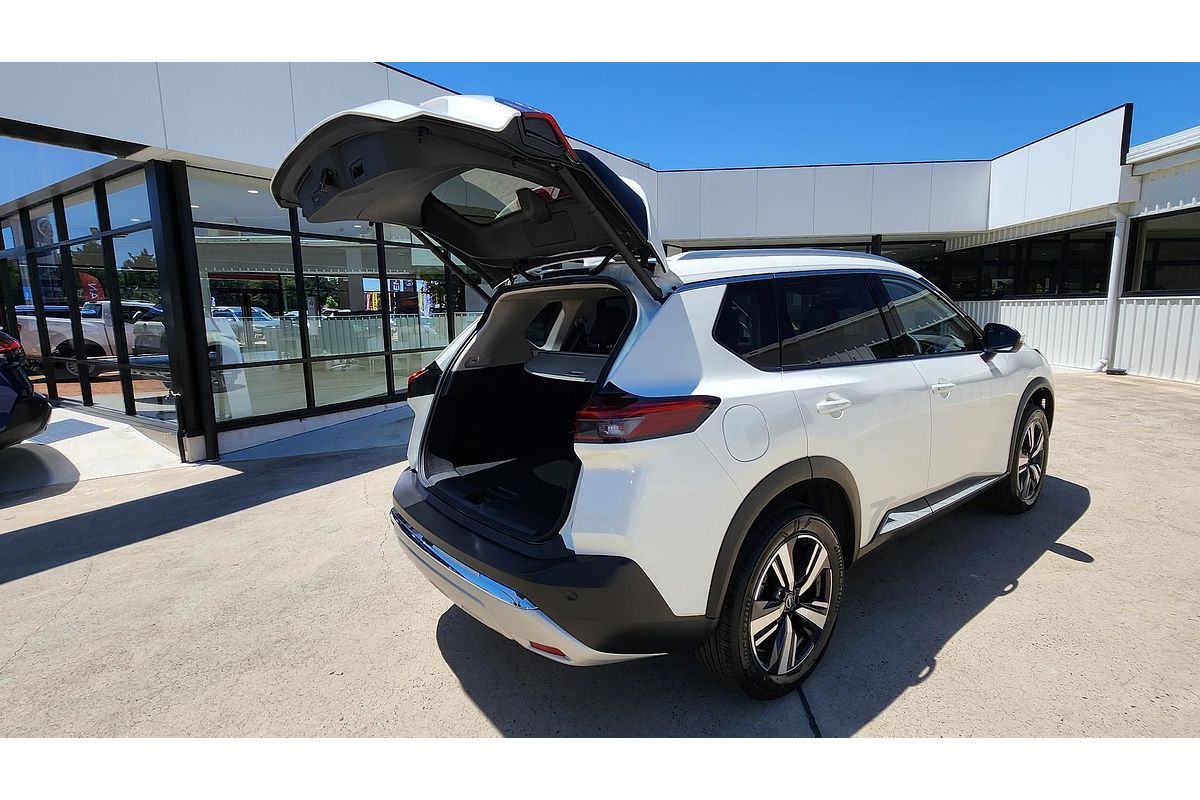 2024 Nissan X-TRAIL Ti T33