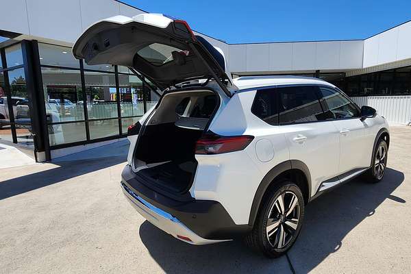 2024 Nissan X-TRAIL Ti T33