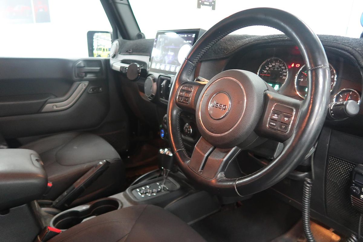 2014 Jeep Wrangler Unlimited Sport JK