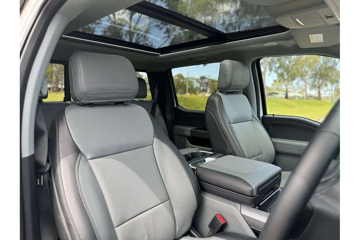 2023 Ford F-150 Lariat 4X4 LWB