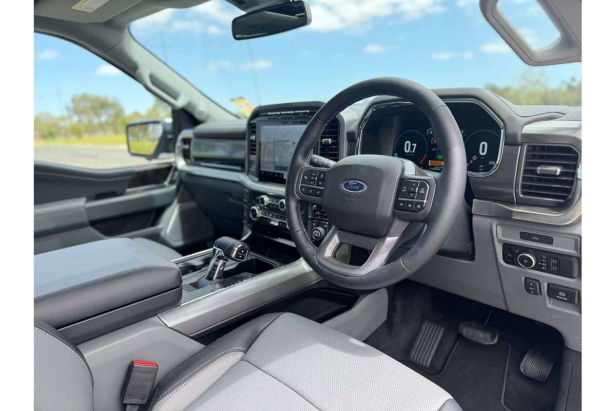 2023 Ford F-150 Lariat 4X4 LWB