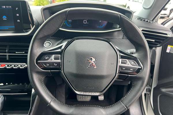 2021 Peugeot 2008 Allure P24