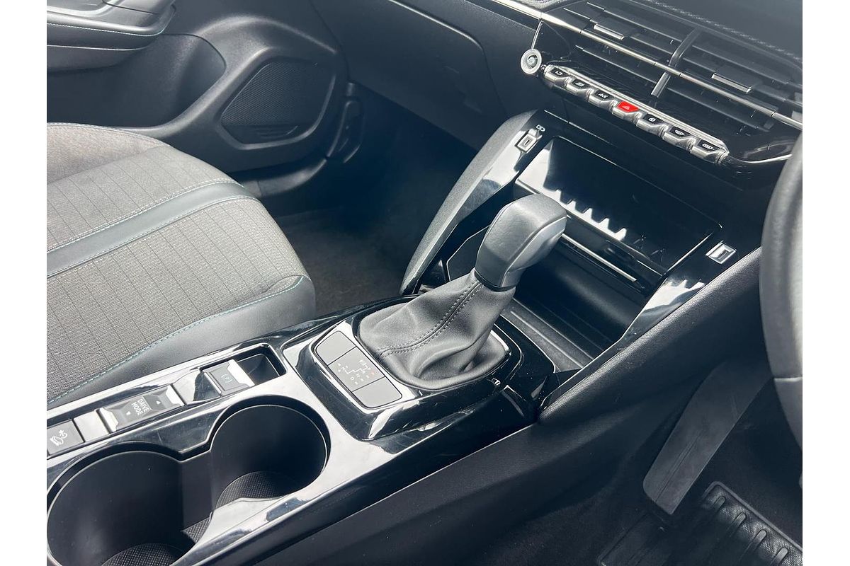 2021 Peugeot 2008 Allure P24