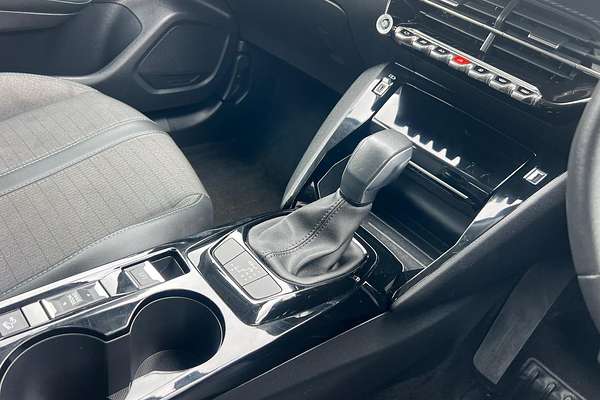 2021 Peugeot 2008 Allure P24