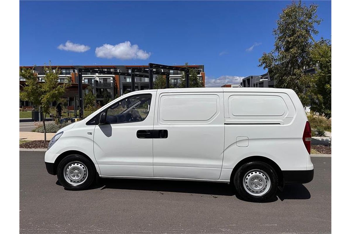 2011 Hyundai iLOAD TQ MY11