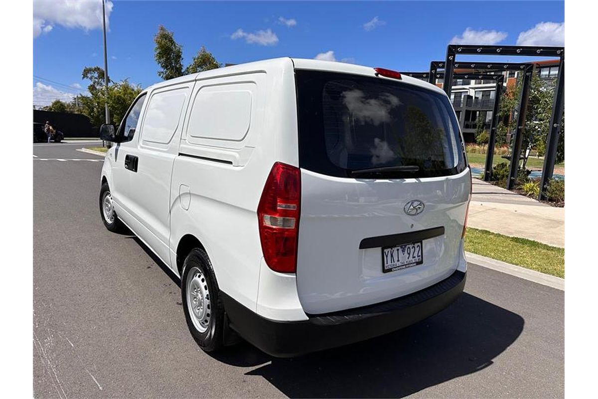 2011 Hyundai iLOAD TQ MY11