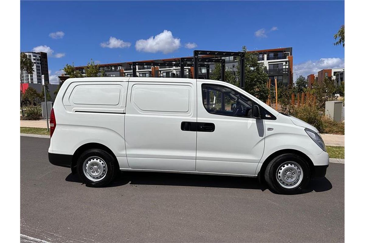 2011 Hyundai iLOAD TQ MY11