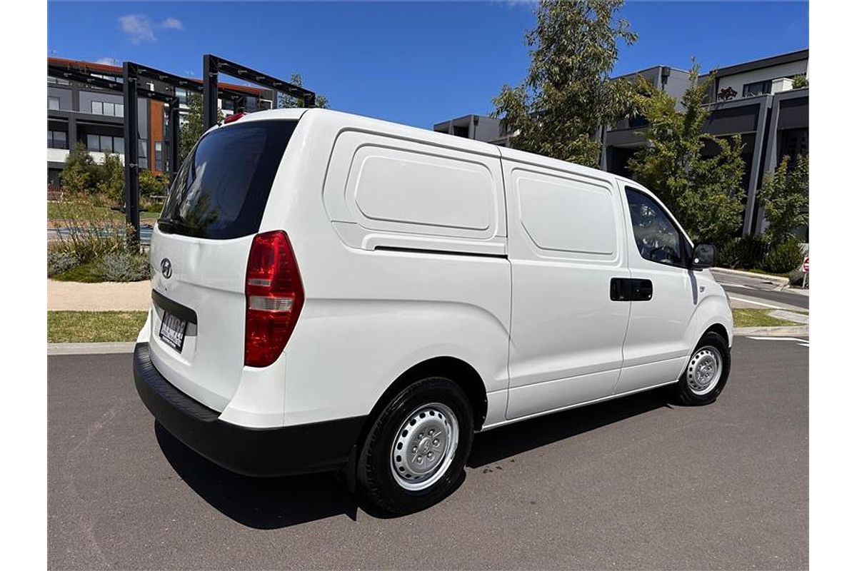 2011 Hyundai iLOAD TQ MY11