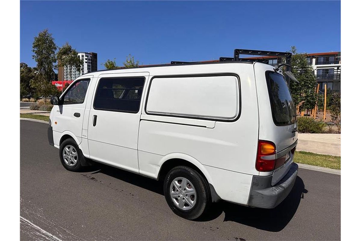 2003 Kia PREGIO 3VRS