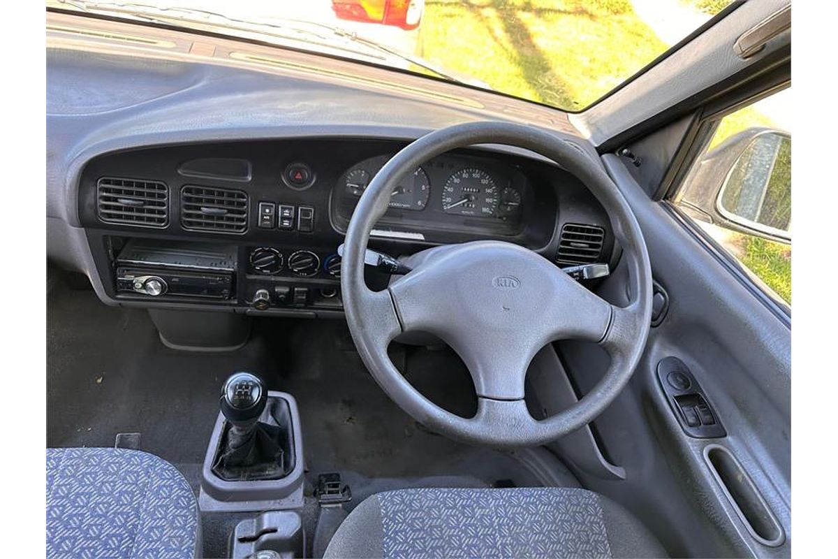 2003 Kia PREGIO 3VRS