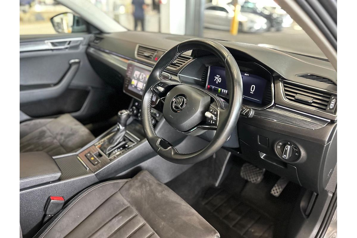 2022 SKODA Superb 162TSI Style NP
