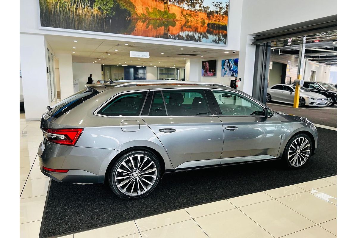 2022 SKODA Superb 162TSI Style NP