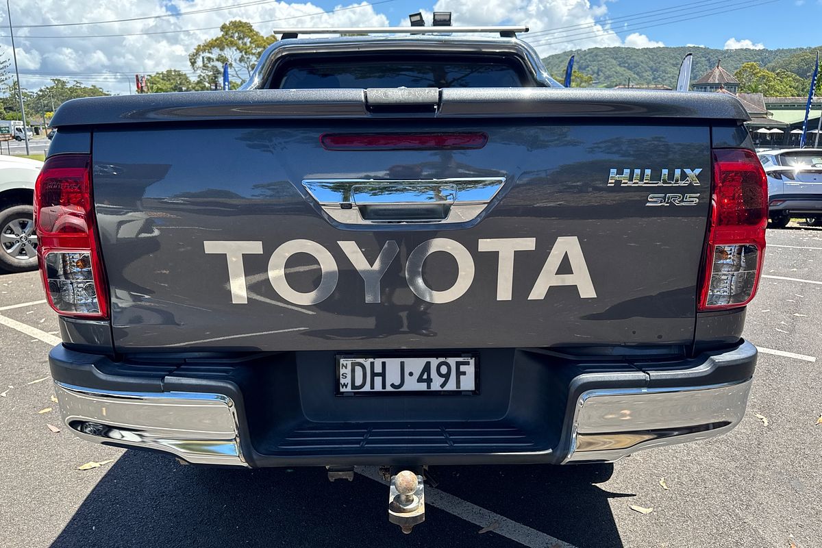 2016 Toyota Hilux SR5 GUN126R 4X4