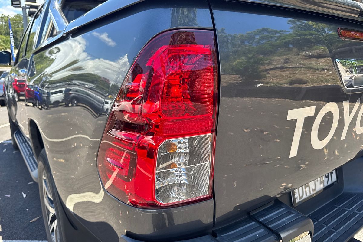 2016 Toyota Hilux SR5 GUN126R 4X4