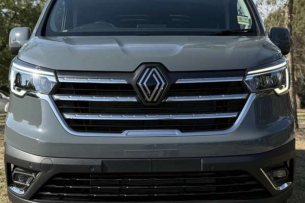 2025 Renault Trafic Premium X82 LWB