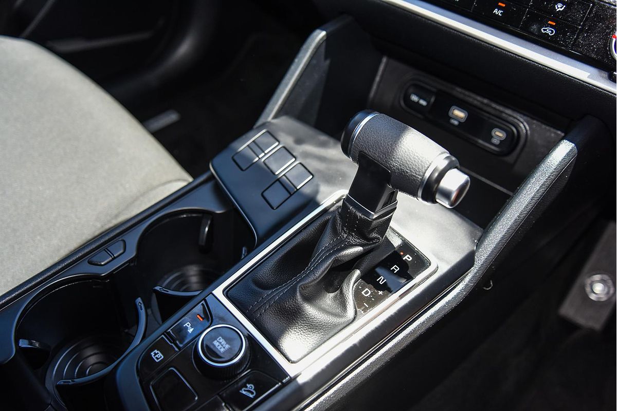 2022 Kia Sportage S NQ5