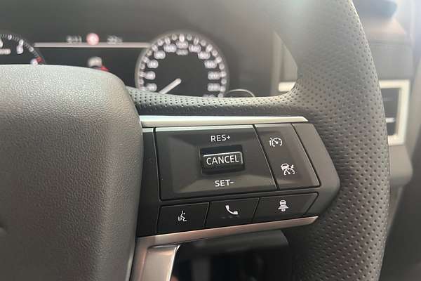2024 Mitsubishi Outlander LS ZM