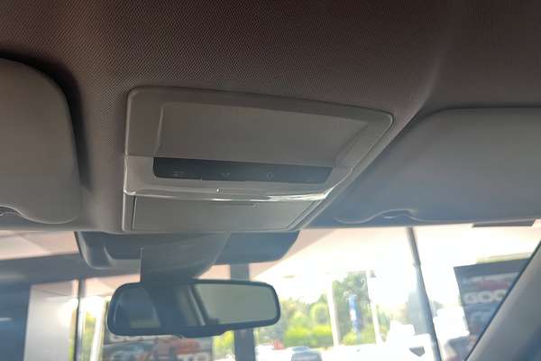 2024 Mitsubishi Outlander LS ZM