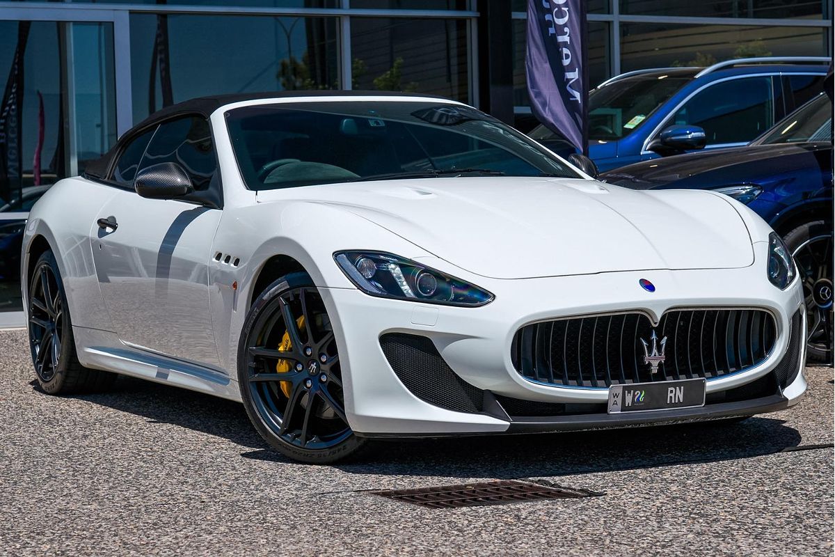 2014 Maserati GranCabrio MC M145