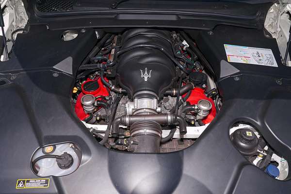 2014 Maserati GranCabrio MC M145