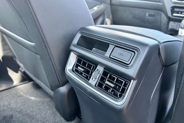 2025 Isuzu D-MAX LS-U+ 4X4